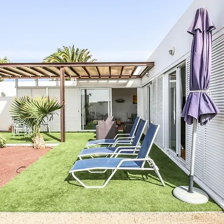 Relax And Sea Views Coloradas - Private Pool With Bbq By Lanzarote Вілла Плайя-Бланка